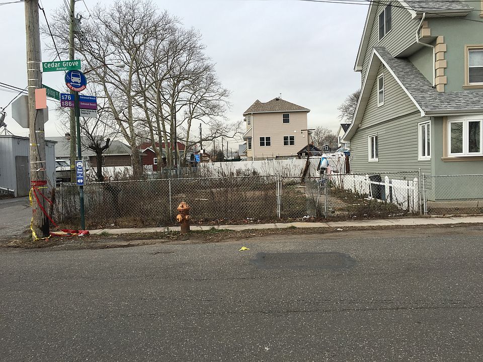 1st image of 89 Cedar Grove Ave