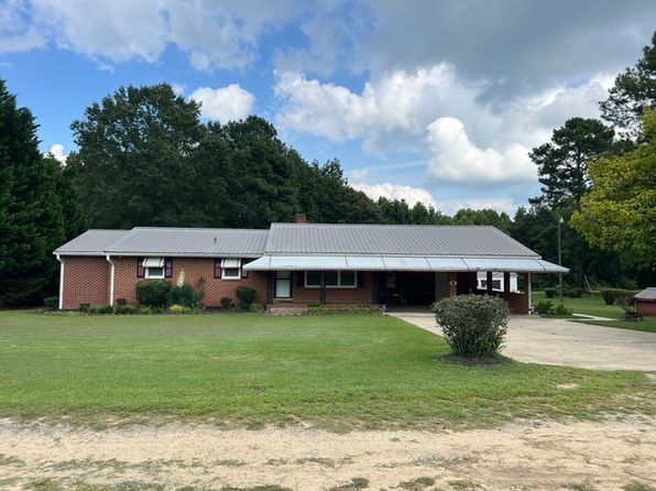 217 Peony Ln