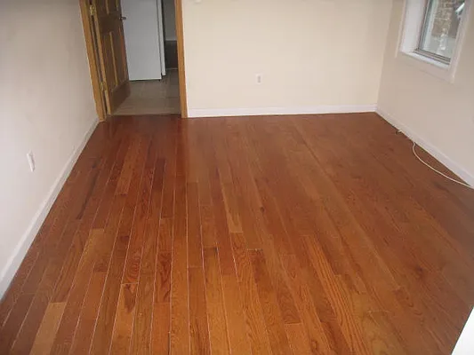 Rented by Alexiou Realty | media 2