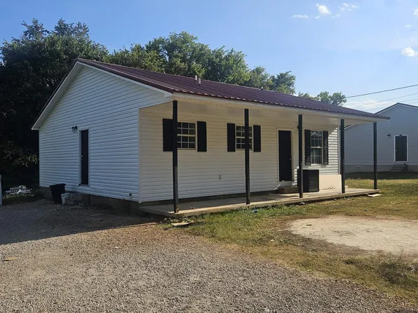 224 Doris St, Russellville, AL 35654