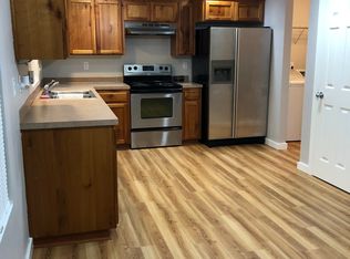 1049 Turtledove Loop, Lebanon, OR 97355