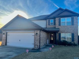 114 Hidden Branch Rd, Owens X Rds, AL 35763