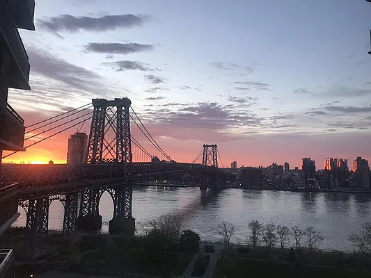 Sold by LoHo Realty | media 7