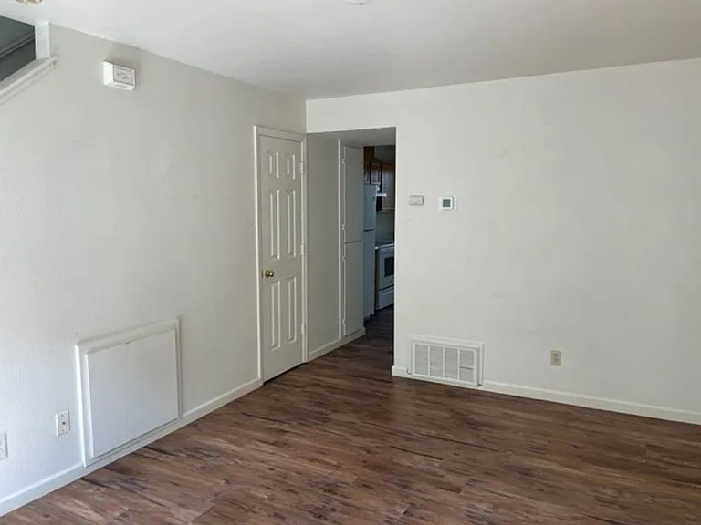 4005 Pheasant Dr #2 — Photo 6