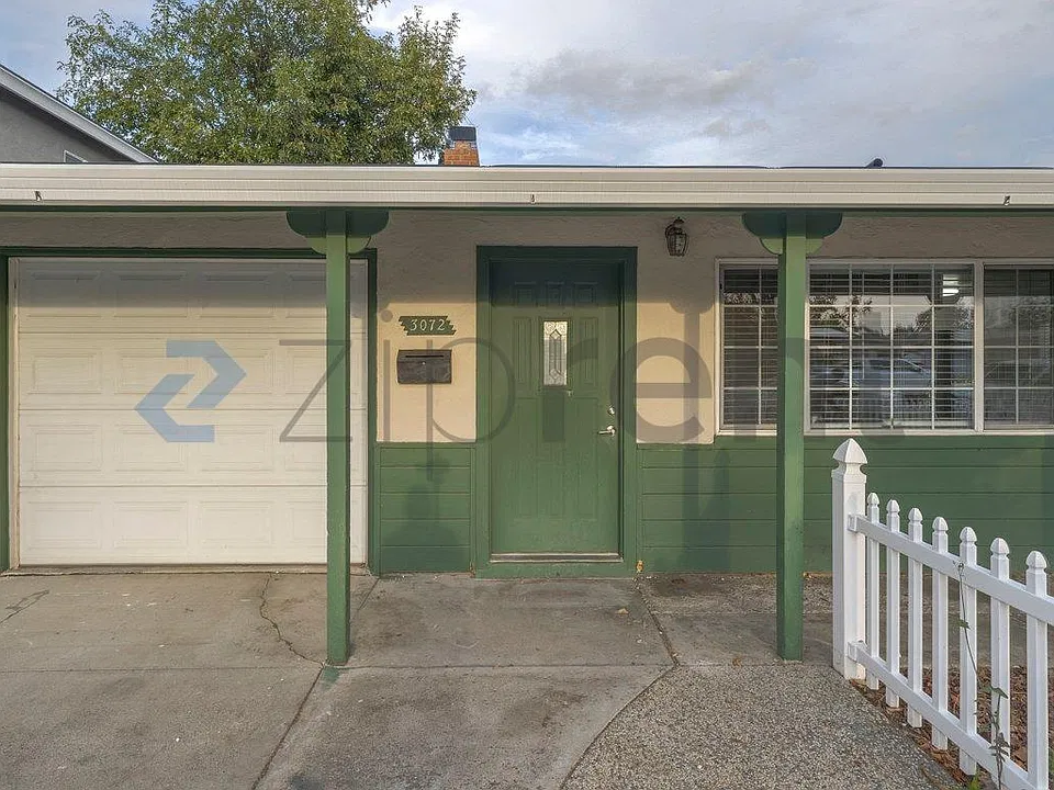 3072 Kilo Ave