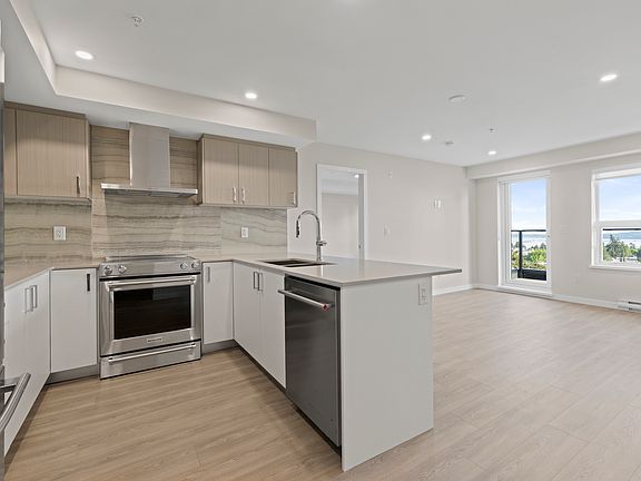 2nd image of 101 130th St #1579952