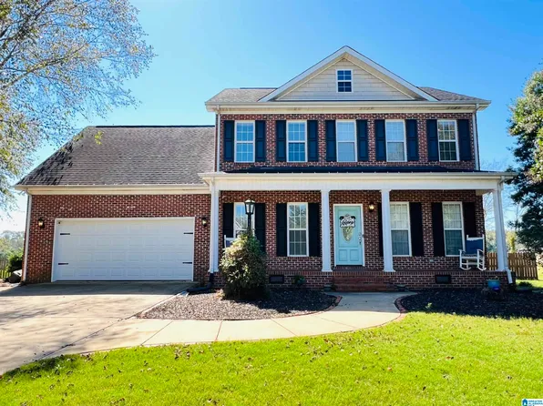 40 Rolling Green Dr, Anniston, AL 36207