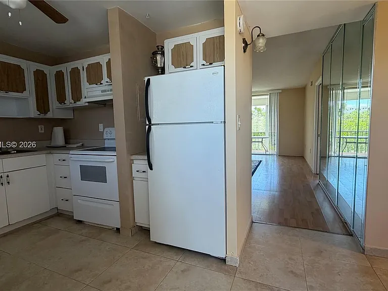 2930 Point East Dr #E312 — Photo 11