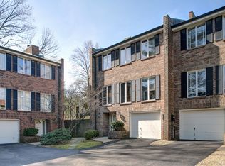 2532 Glenmary Ave, Louisville, KY 40204