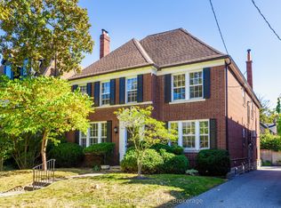 29 Whitehall Rd, Toronto, ON M4W2C5