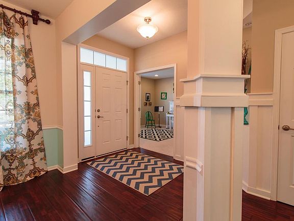 3rd image of 2894 Pleasant Colony Dr