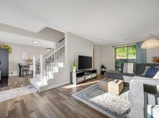 4237 Sylvia Ln N, Shoreview, MN 55126