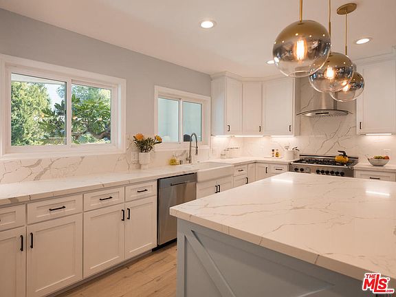 5th image of 4411 Jubilo Dr