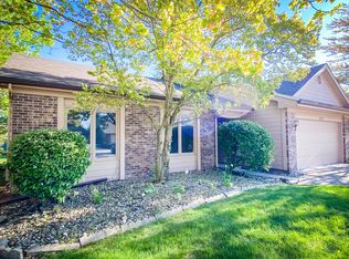 10806 Sandpiper Cv, Fort Wayne, IN 46845