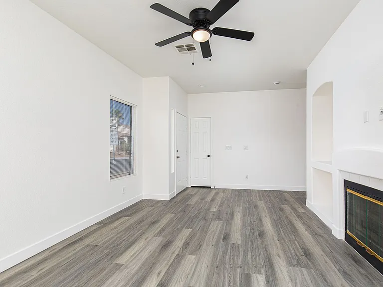 3790 Crest Horn Dr — Photo 7