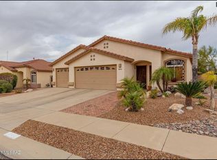 4930 W Candleberry Way, Tucson, AZ 85742