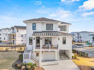 11 Amidships Ln, Hampstead, NC 28443