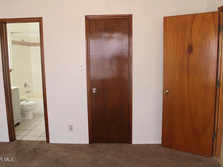 1472 Sierra De Oro Dr #0 — Photo 21