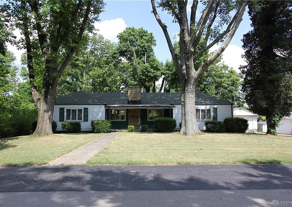 1st image of 3212 Lindale Ave