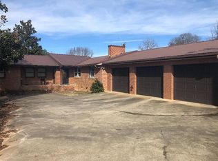 295 Sullivan Rd, Walhalla, SC 29691