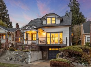 3934 Interlake Ave N, Seattle, WA 98103