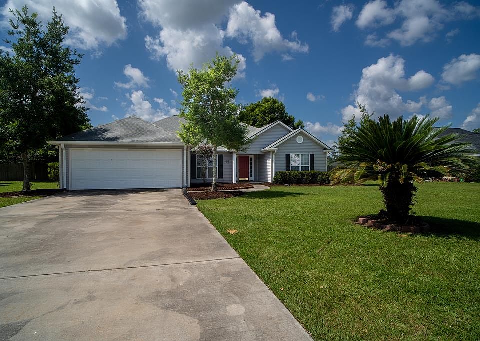 1st image of 4212 Buckhead Dr