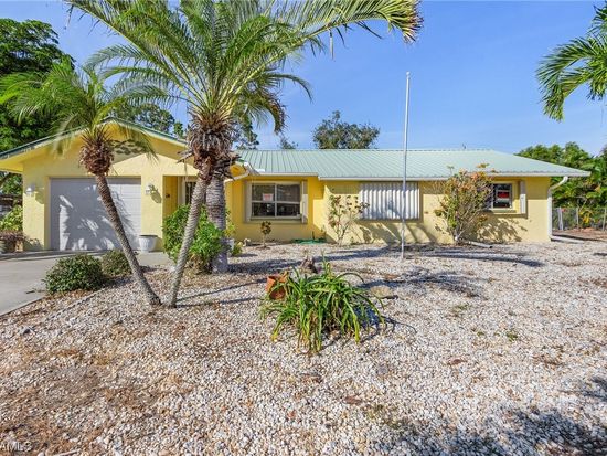 11360 Capistrano Ct, Fort Myers, FL 33908