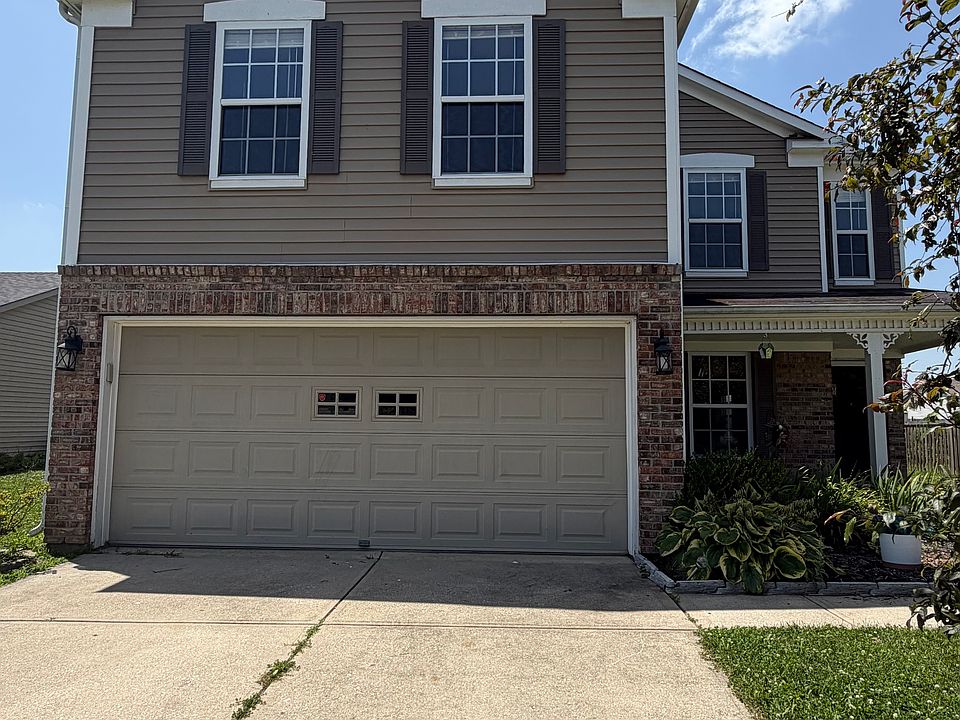 1st image of 936 Springside Ct