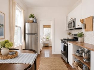 62 N Margin St APT 3, Boston, MA 02113