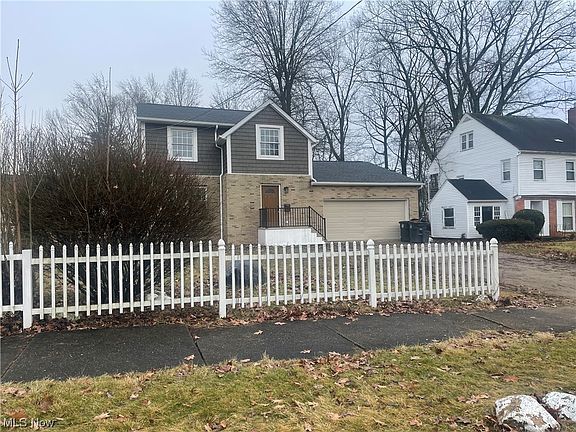 2nd image of 1146 Cadillac Blvd