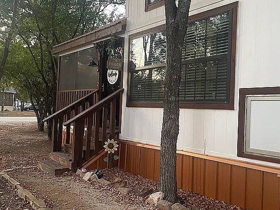 5th image of 686 W North St #172