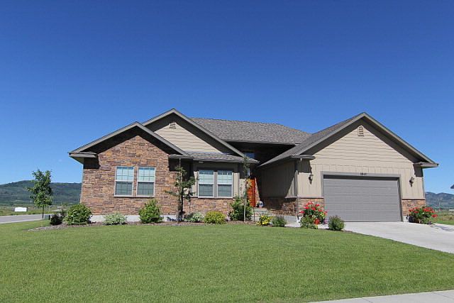 1st image of 8840 Aurora Dr