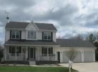 4815 Forest Hills Dr, Two Rivers, WI 54241