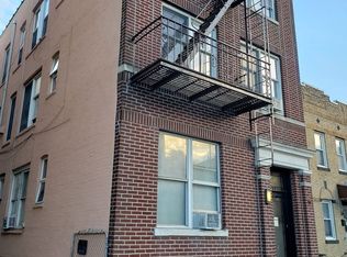 3135 47th St APT 2R, Astoria, NY 11103