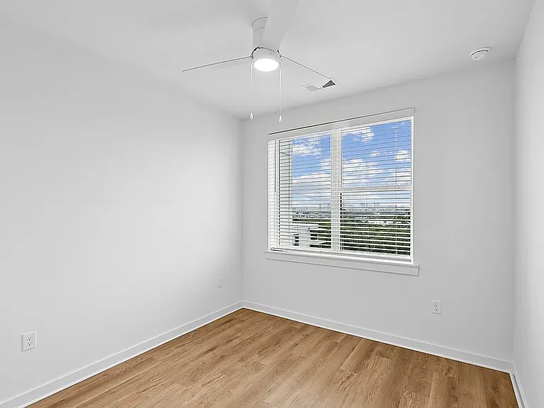 Northview — Photo 13