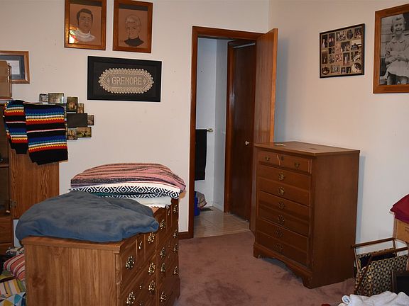 4th image of 644 N Kennedy Dr