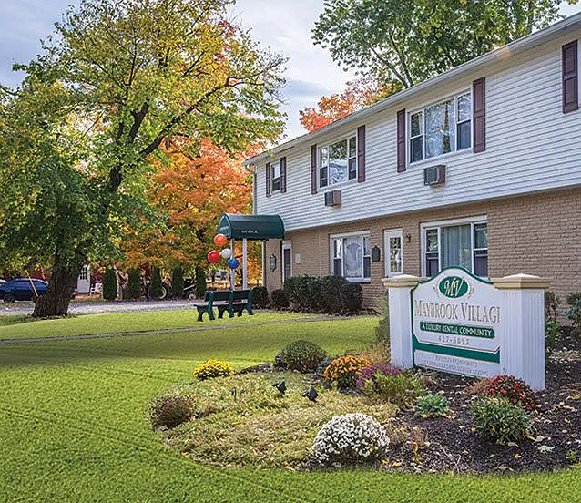 Maybrook Village Apartments — Photo 5