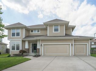 2224 SW River Spring Ct, Lees Summit, MO 64082