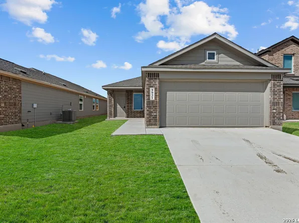 9931 Sherman View, Converse, TX 78109