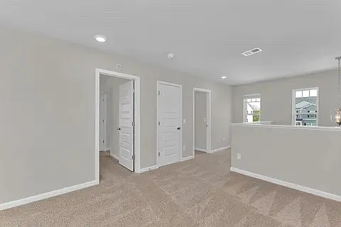 507 Post Oak Ln — Photo 12
