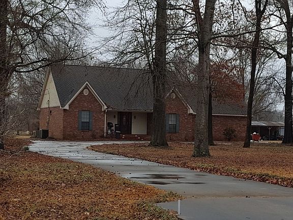 3rd image of 3419 Bayou Acres Dr