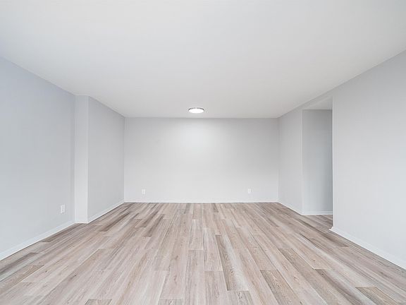5th image of 6040 Boulevard East #5M