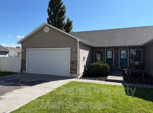 3063 1st St, Idaho Falls, ID 83401
