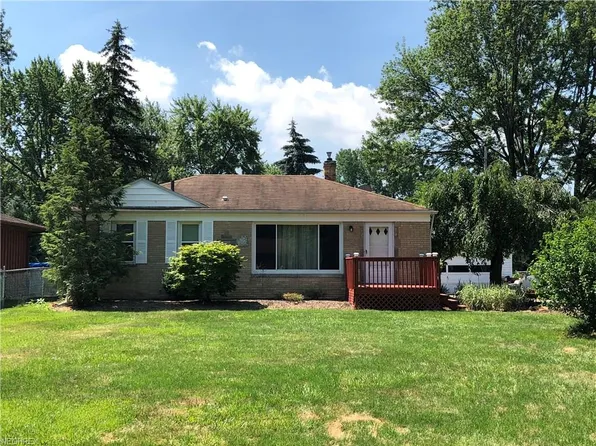 37899 Lorie Blvd, Avon, OH 44011