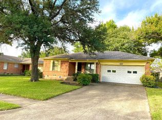 1217 Flamingo Ln, Garland, TX 75042