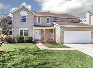 2789 Randall Ridge Dr, Elgin, IL 60124