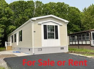 56 Elmhurst Dr #56, Lockport, NY 14094