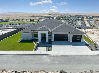 5915 W 28th Ave, Kennewick, WA