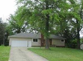 3275 Sprague Rd, Seven Hills, OH 44131