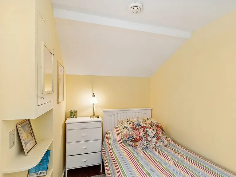 12 Jacqueline Dr — Photo 18